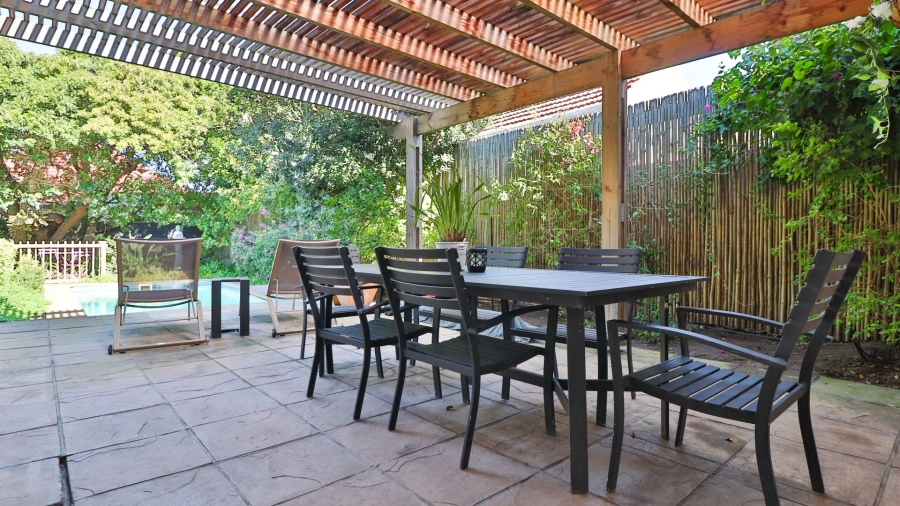 3 Bedroom Property for Sale in Pinelands Western Cape